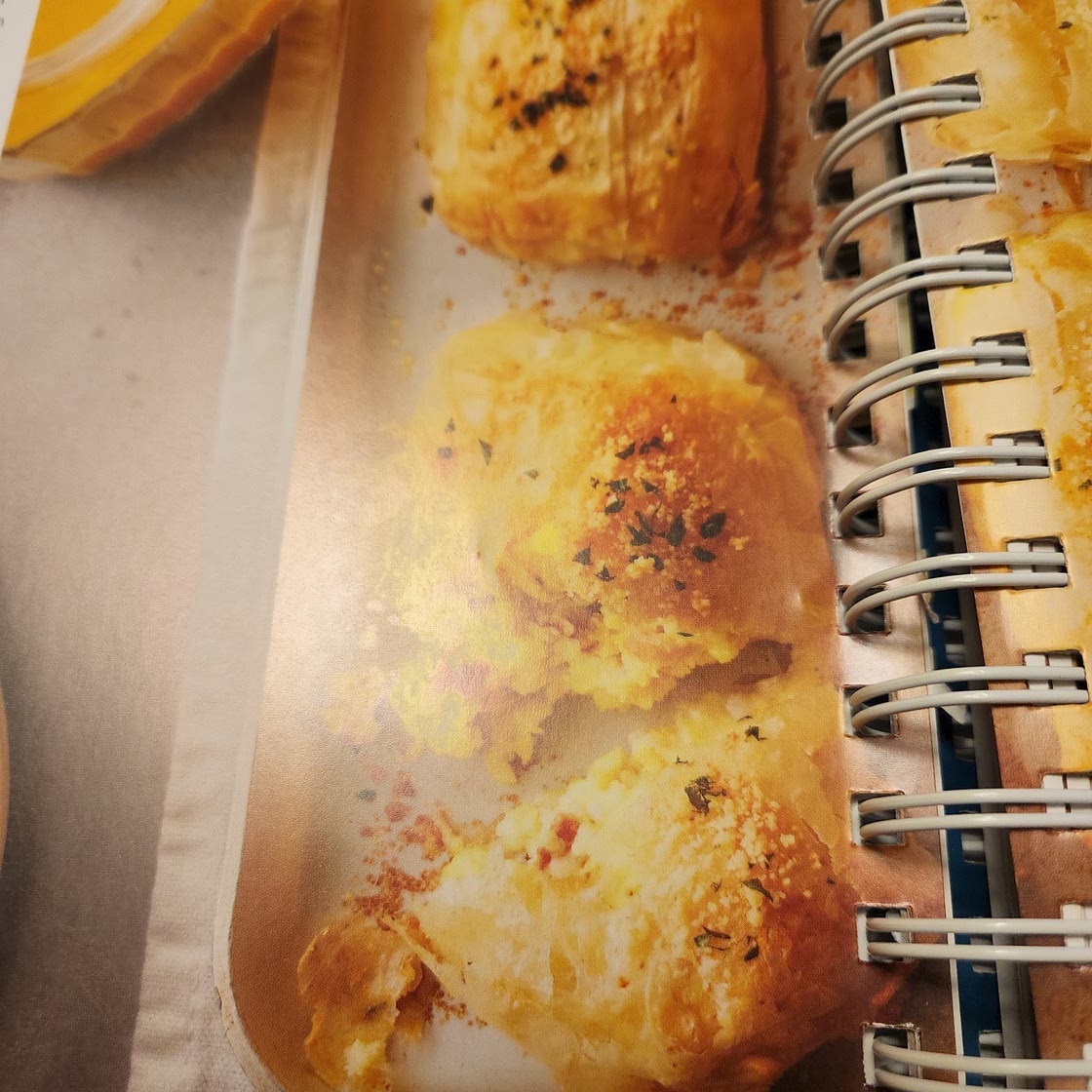 Ham and Cheese breakfast strudels