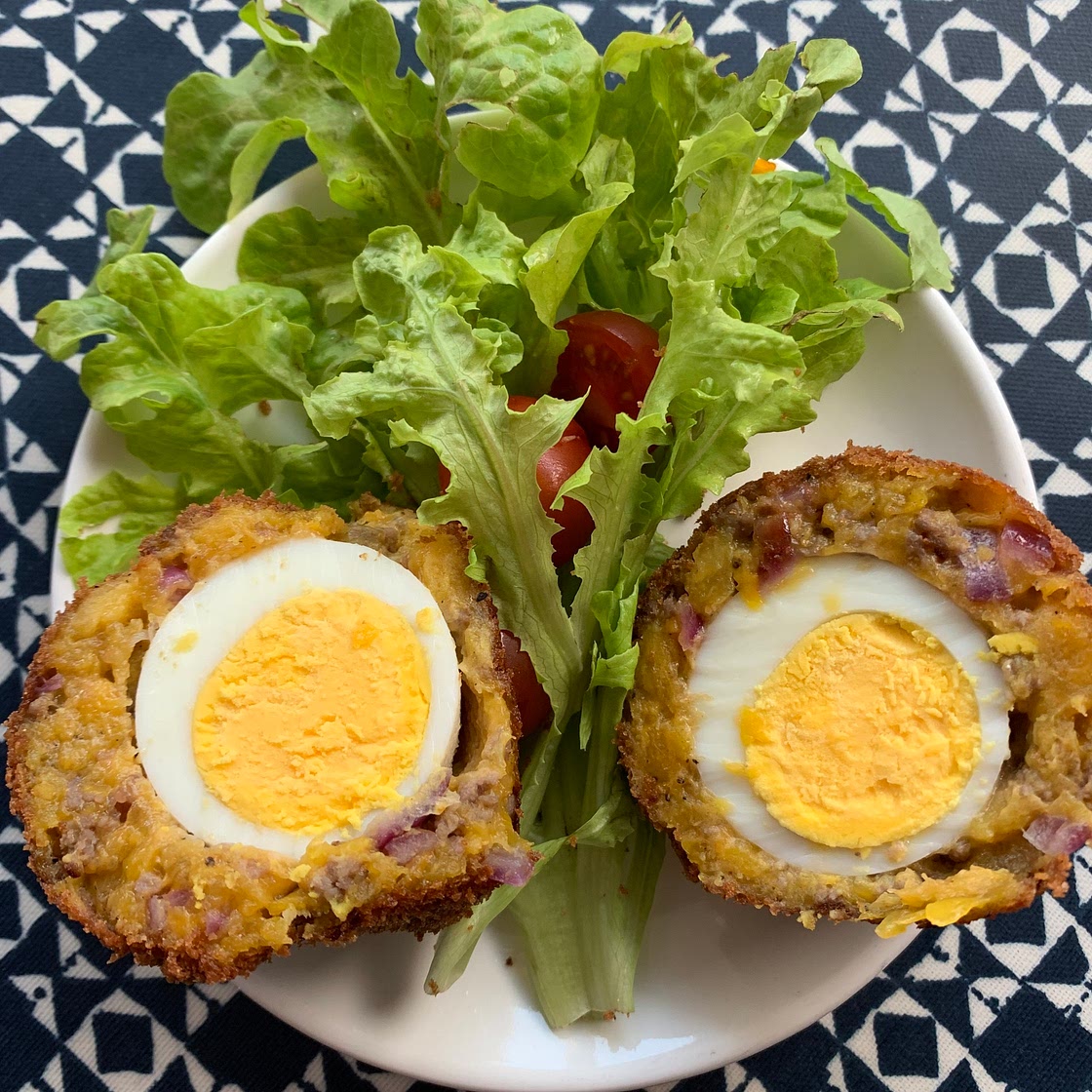SURPRISE EGGS