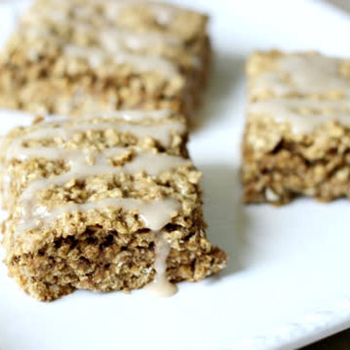 Cinnamon Brown Sugar Oatmeal Squares