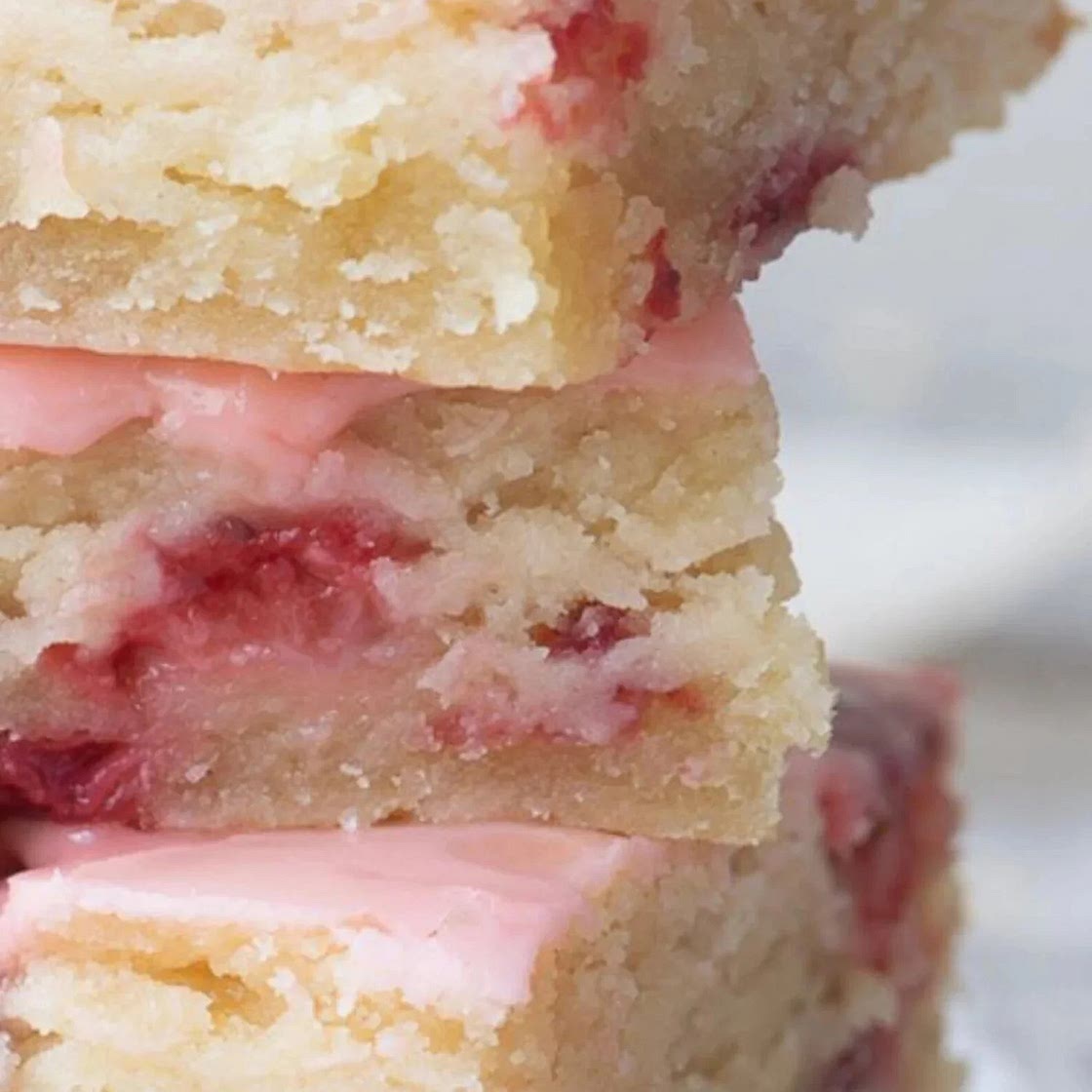 Strawberry Lemon Blondies