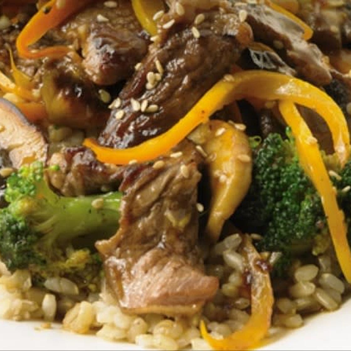 Beef and Broccoli with Brown Rice