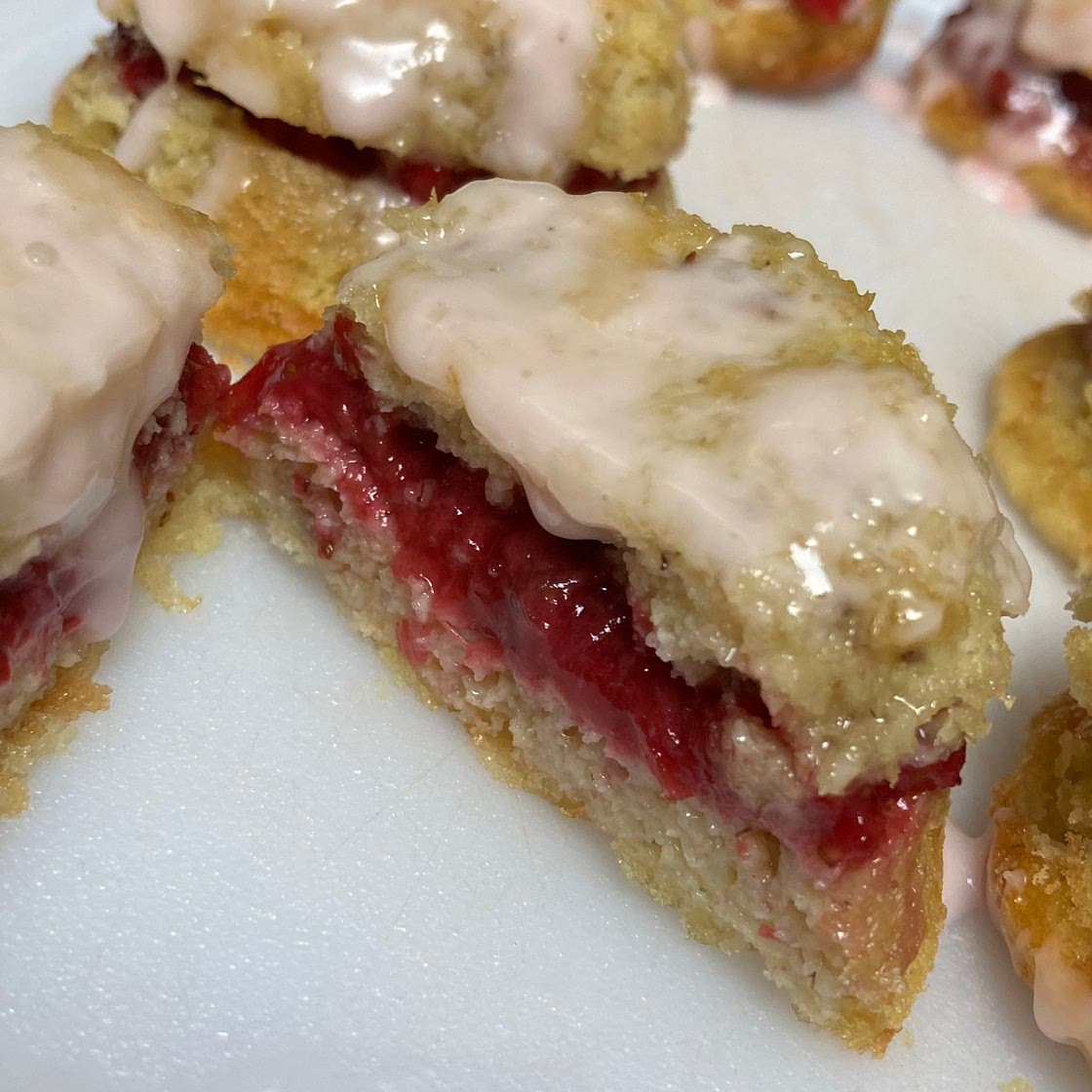 Healthier Strawberry Almond Cakes