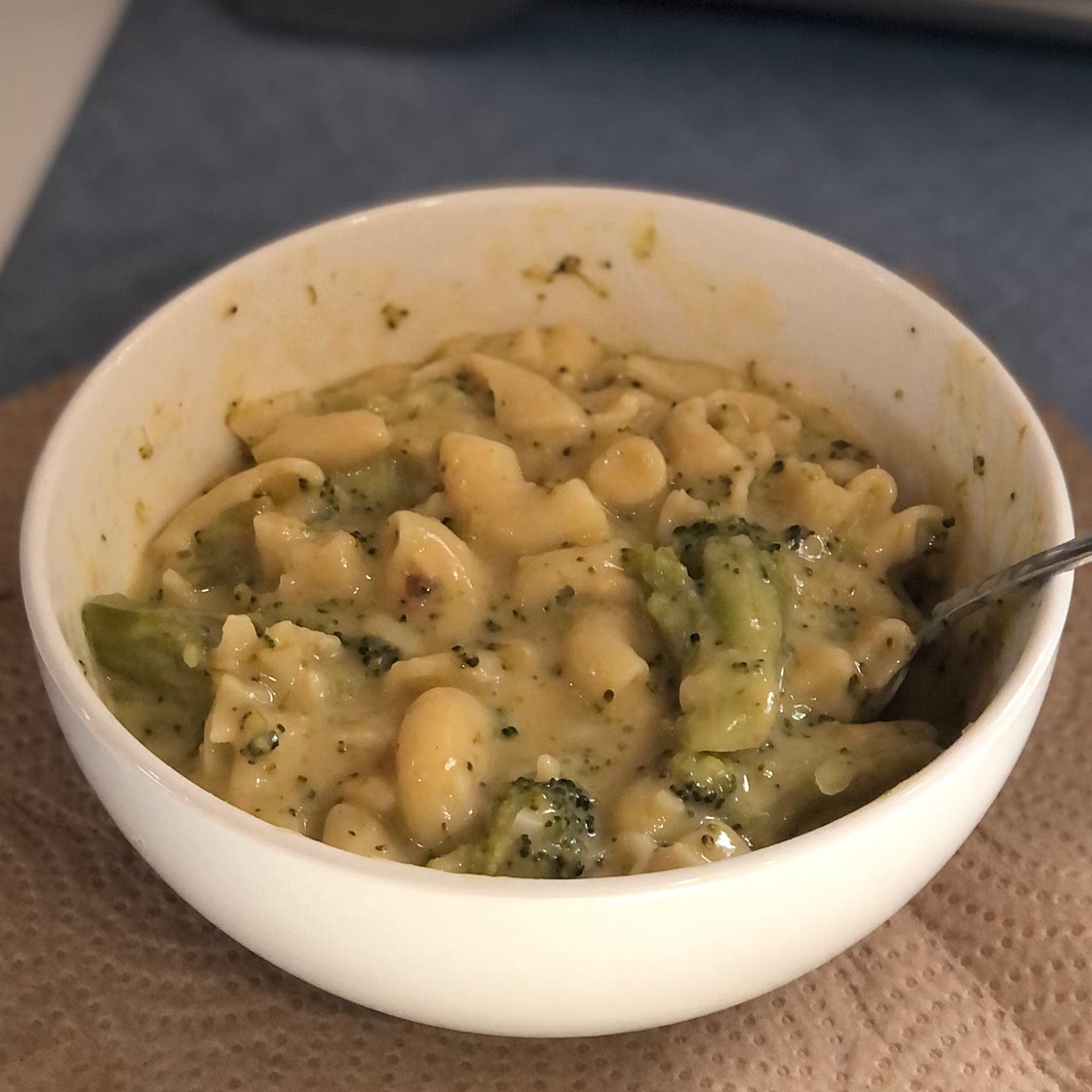 Vegan Cheezy Mac n Trees!
