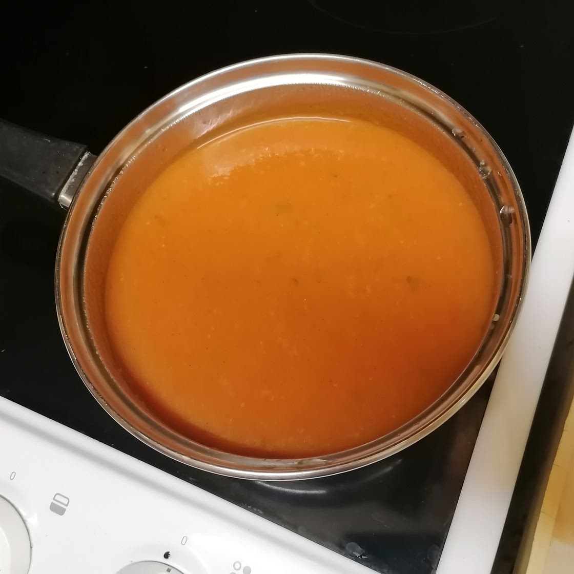 Grandma's Tomato & Basil Soup