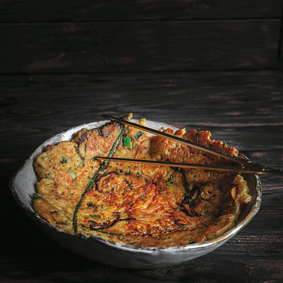 BINDAETTEOK Mung Bean Pancakes