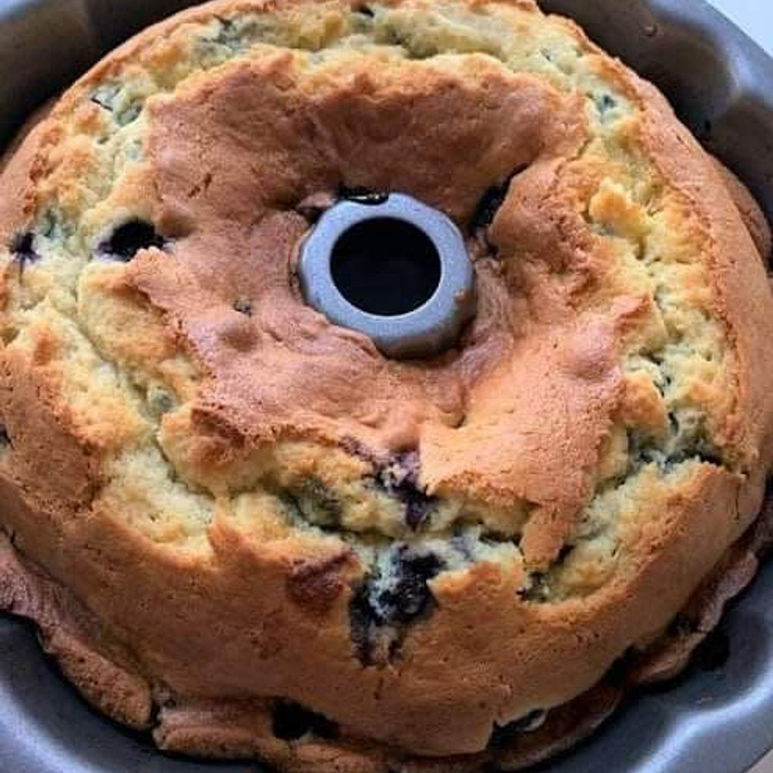 Blueberry Sour Cream Coffee Cake