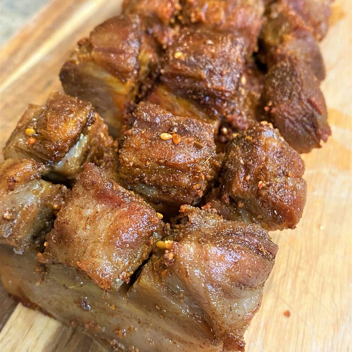 Oven Baked Crispy Pork Belly | 脆皮五花肉
