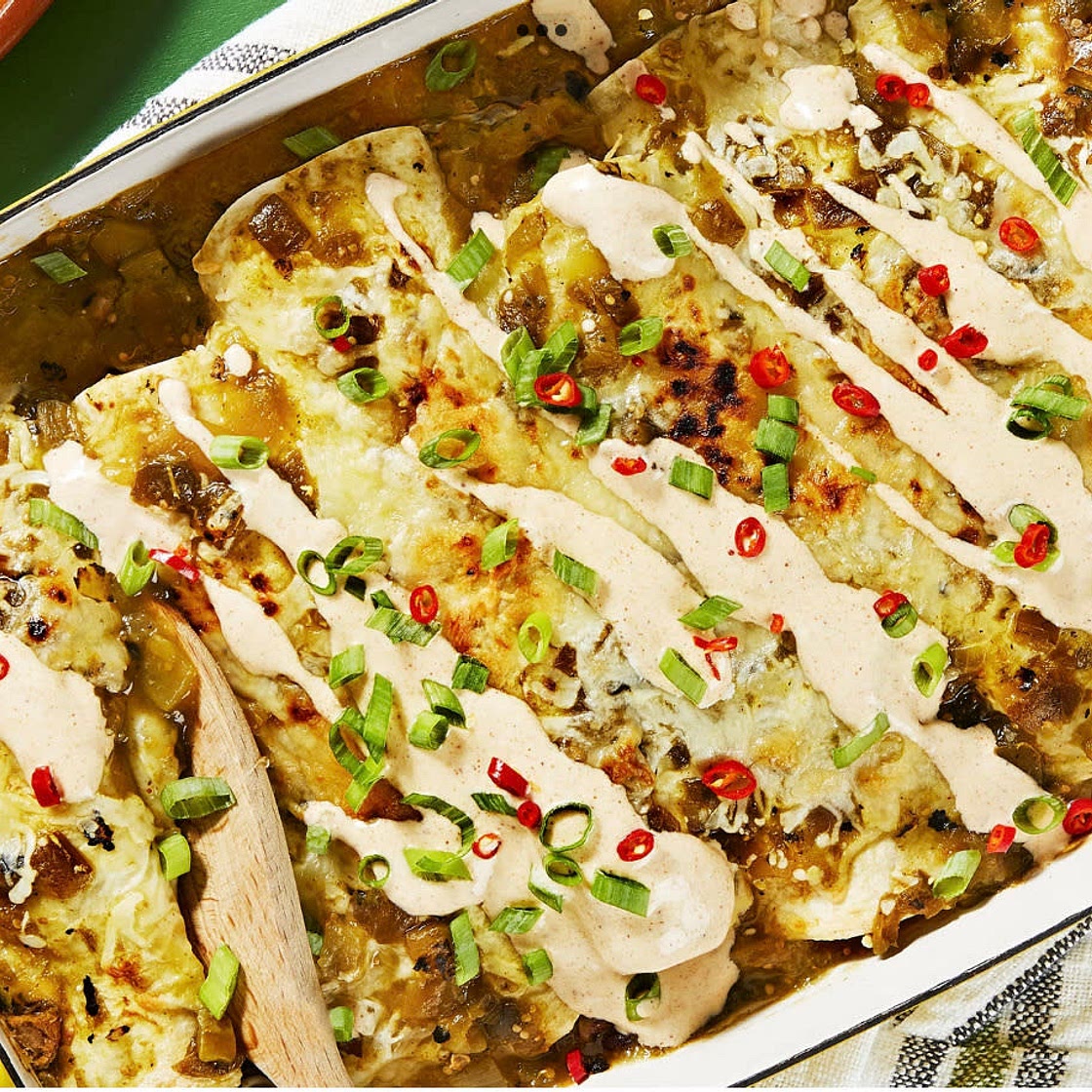 Salsa verde enchiladas