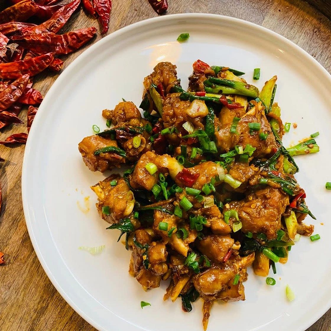 Alligator Stir Fry With Chili Sauce