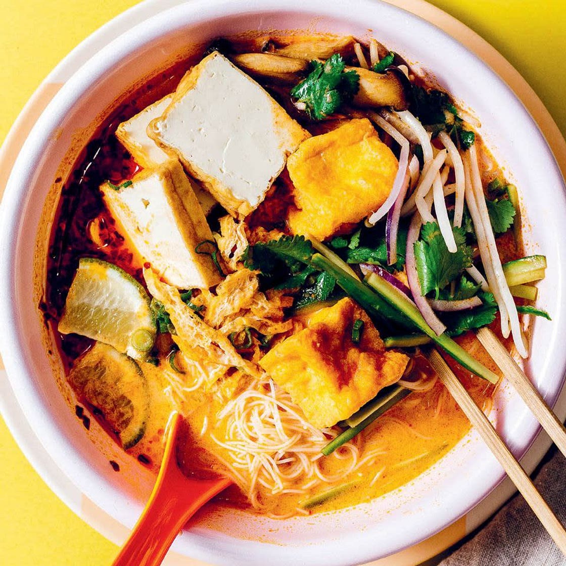 Accidentally Vegan Weeknight Laksa