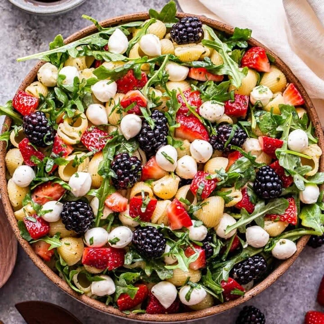 Berry Pesto Pasta Salad