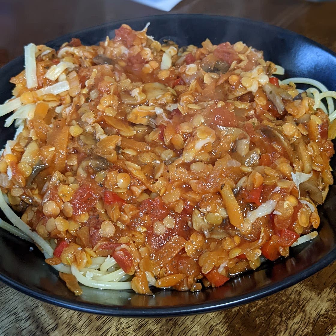 Red Lentil & Mushroom Bolognese by Pureety