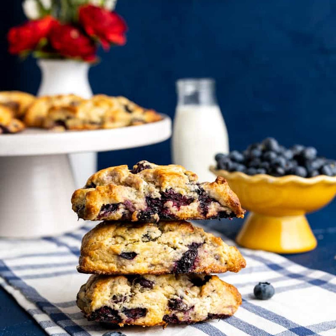 Starbucks Blueberry Scones (Copycat Recipe)