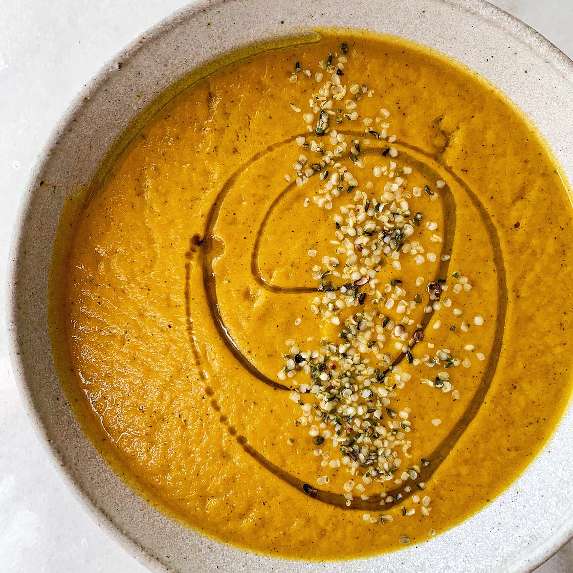 Anti-Inflammatory Turmeric & Coconut Pumpkin Soup