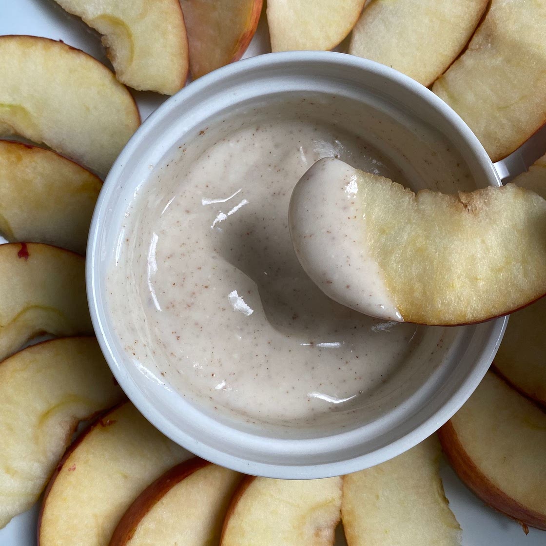 APPLE CINNAMON DIP