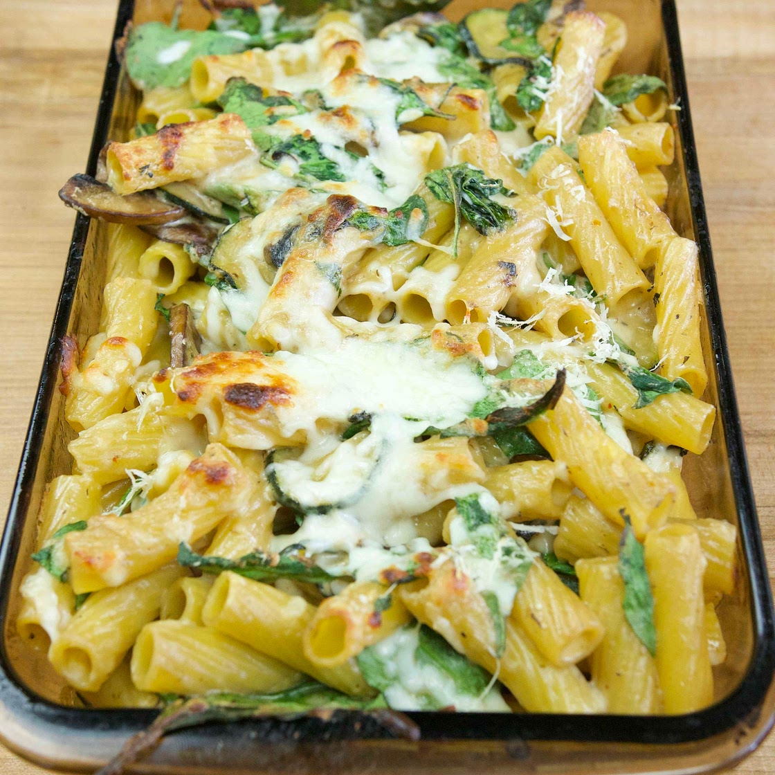 Creamy Zucchini & Spinach Rigatoni