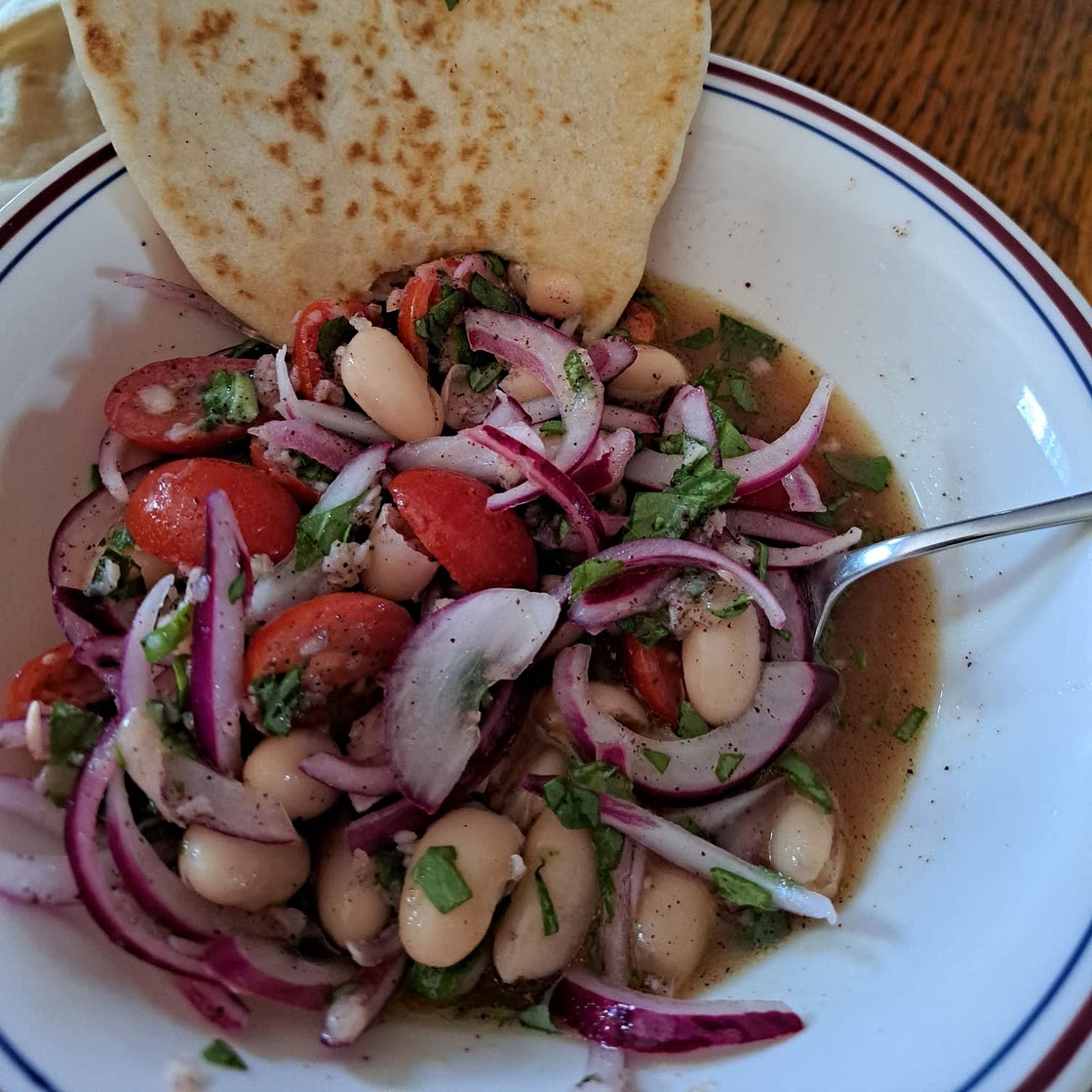 10-Minute Turkish White Bean Salad (Piyaz)