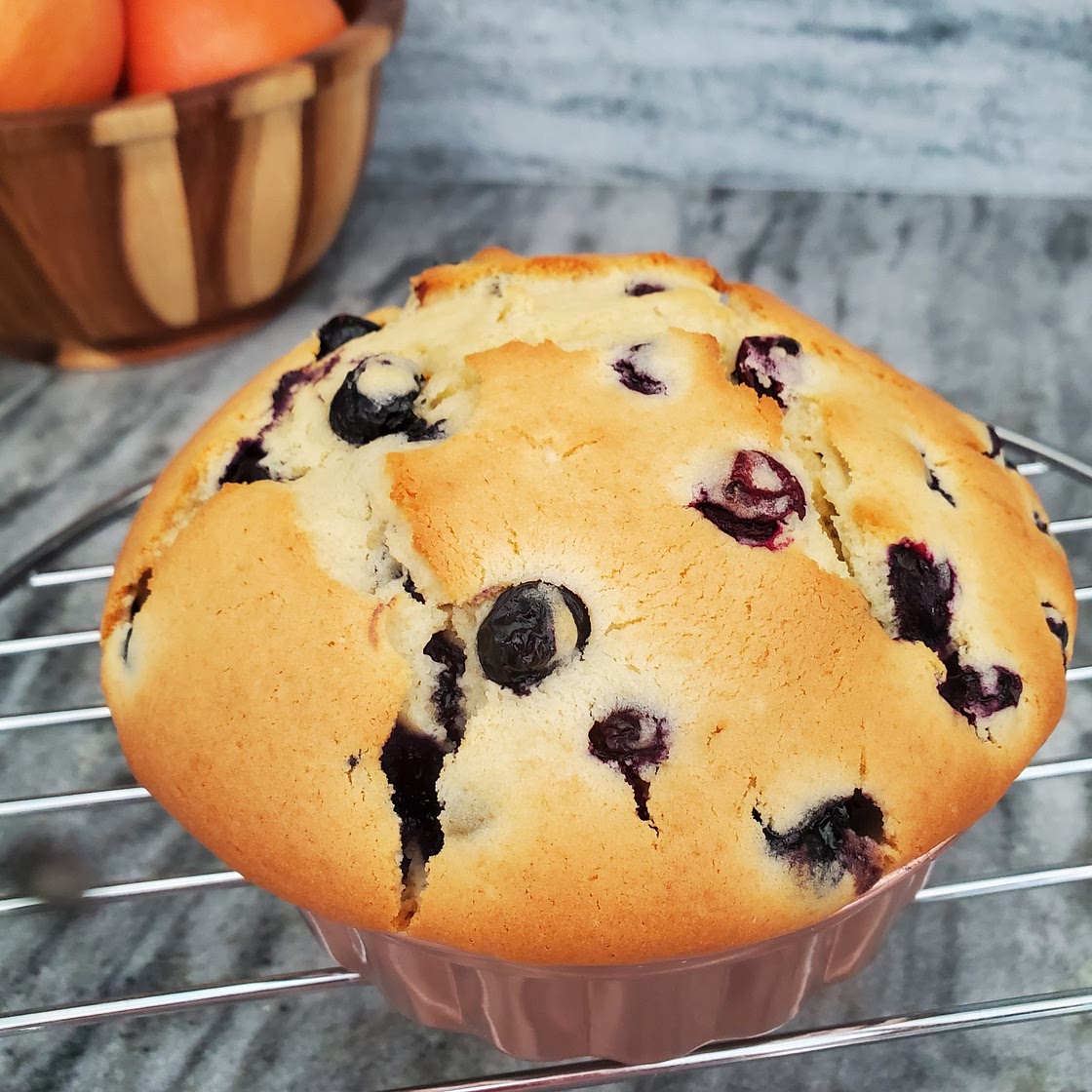 Mini blueberry pound cake