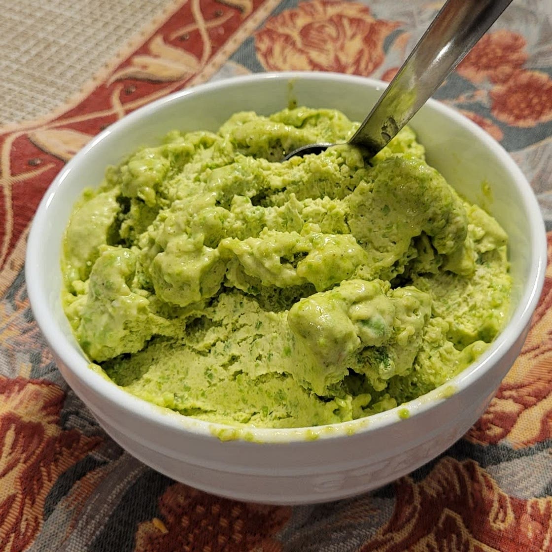 Pea Pesto Crostini