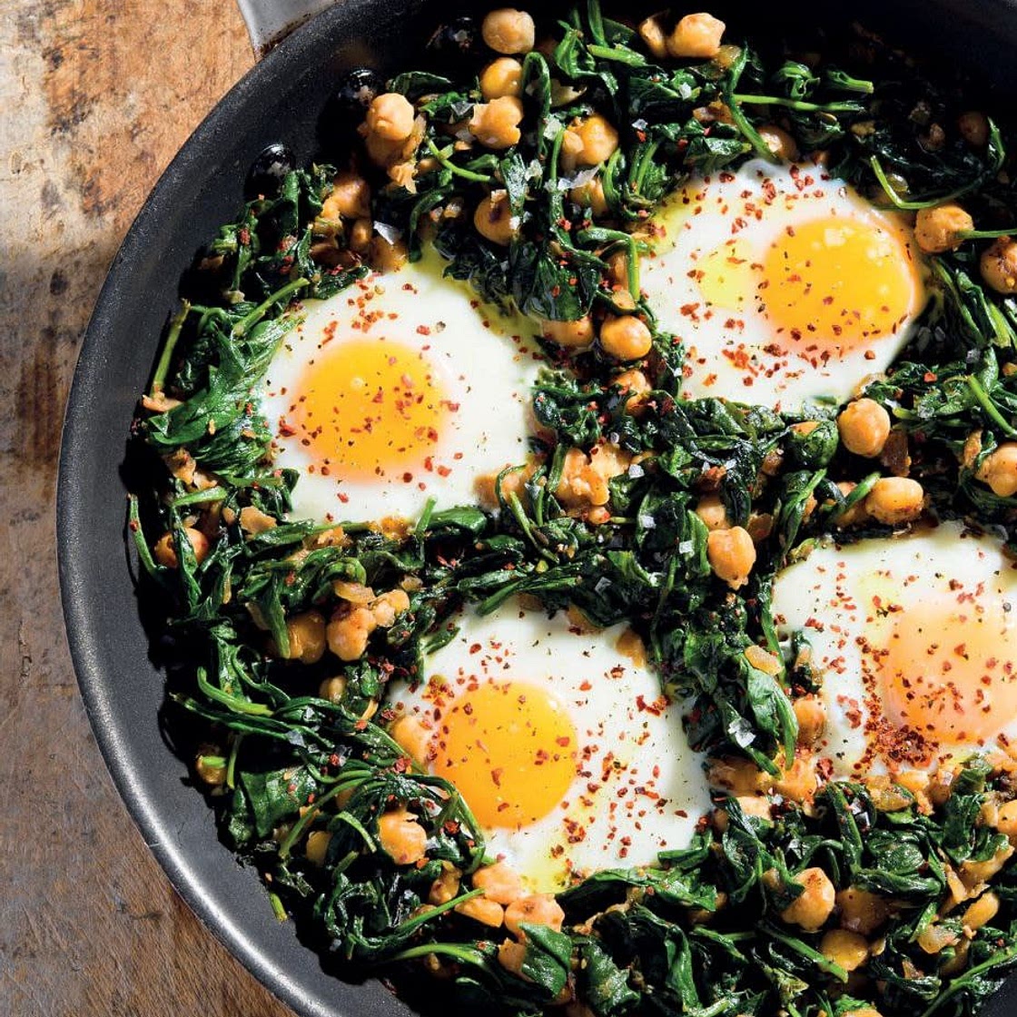 Eggs with Chickpeas and Spinach