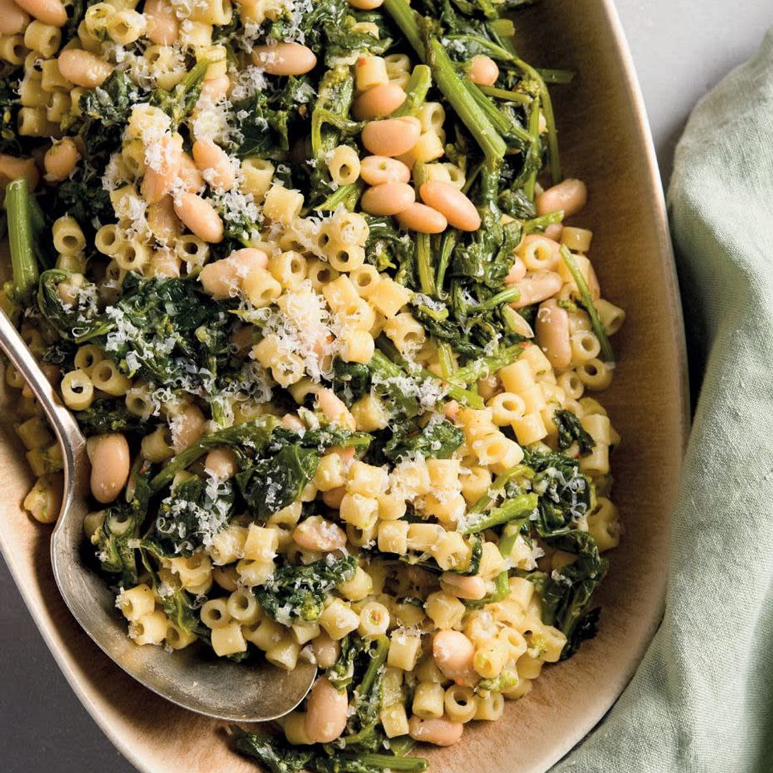 Broccoli Rabe with White Beans and Ditalini
