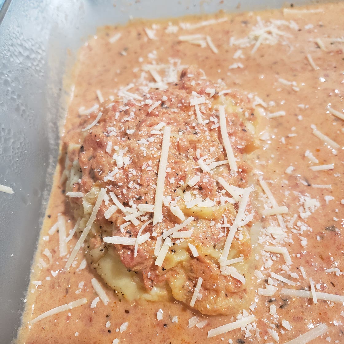 Tomato basil soup with chicken