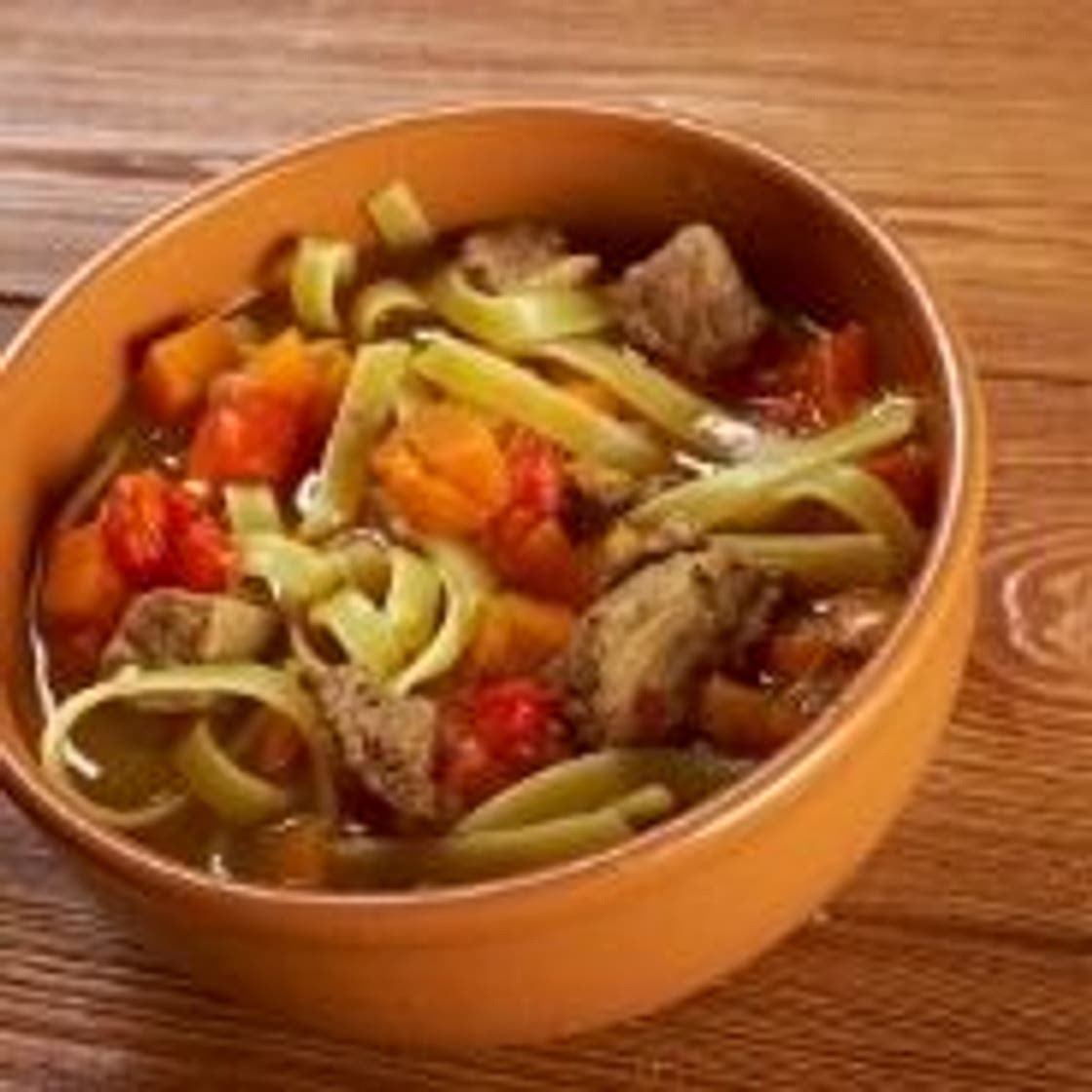 Oriental pasta with beef