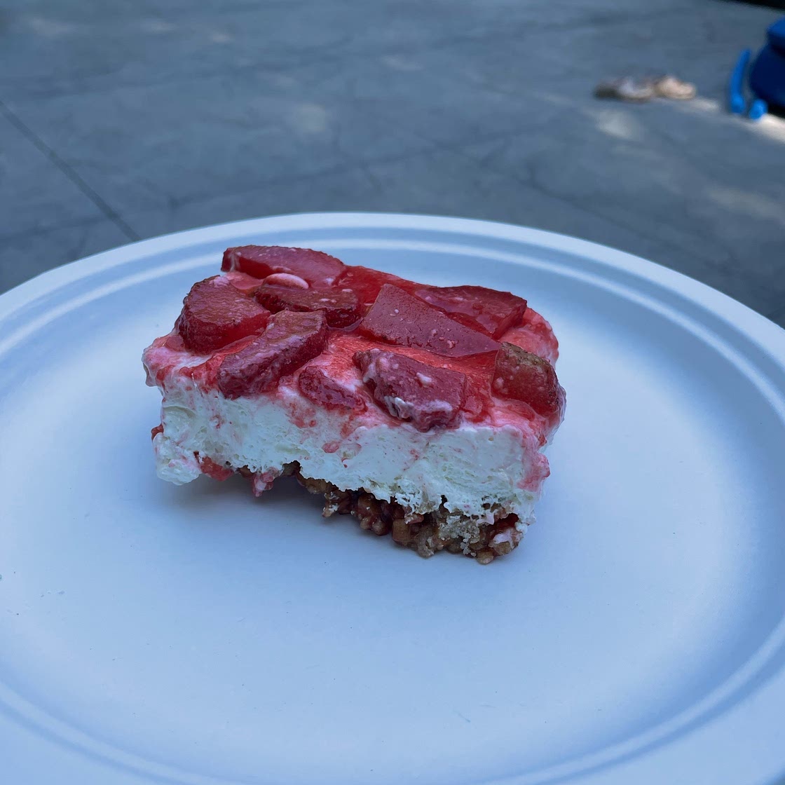 Strawberry Pretzel Salad