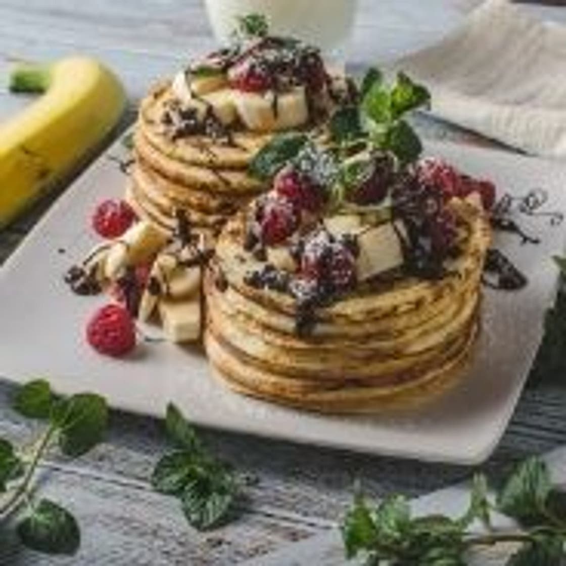 CHOCOLATE BANANA PANCAKES
