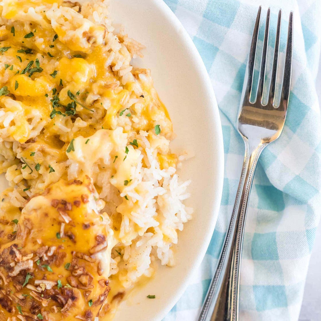Cheesy Chicken and Rice Casserole