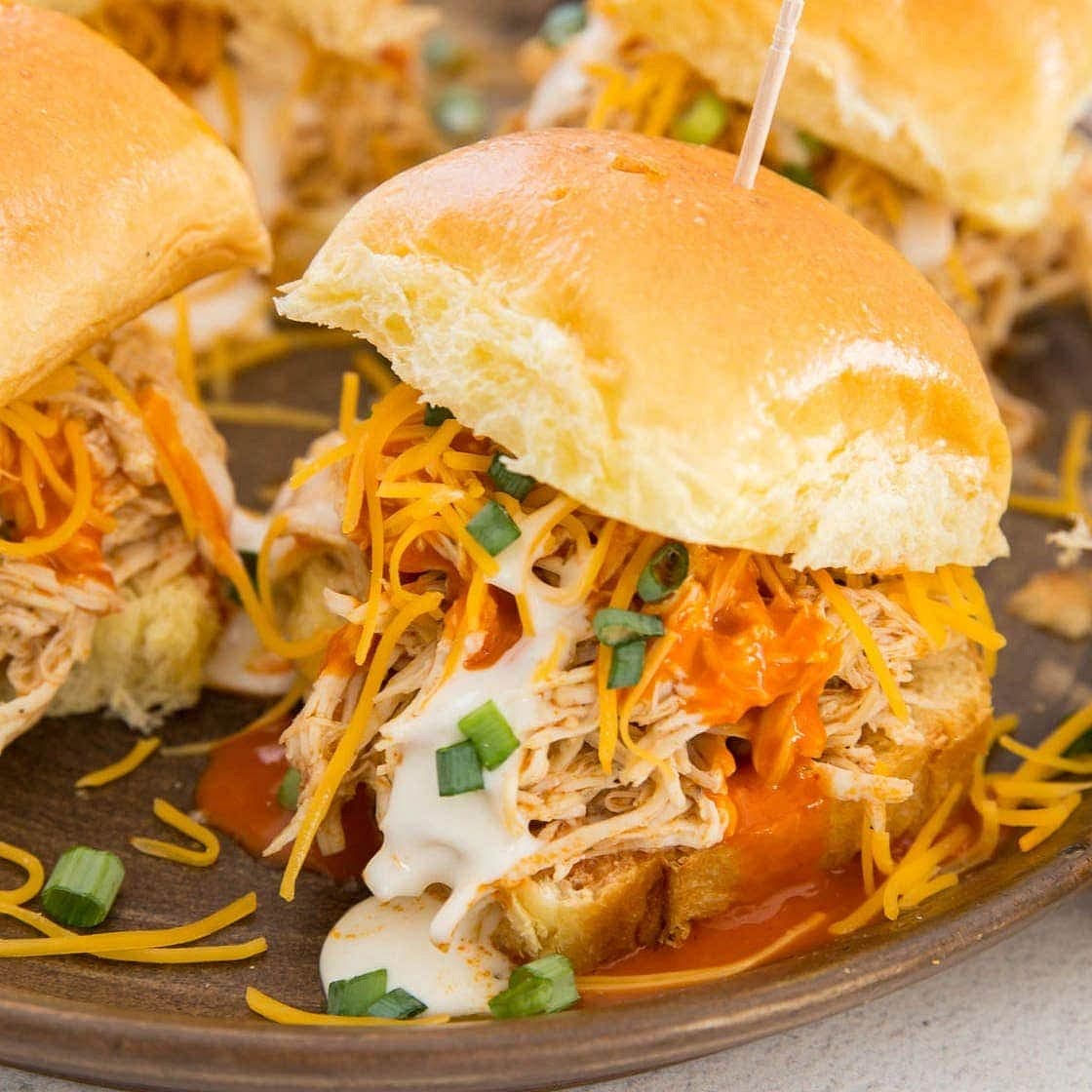 Instant Pot Buffalo Chicken Sliders