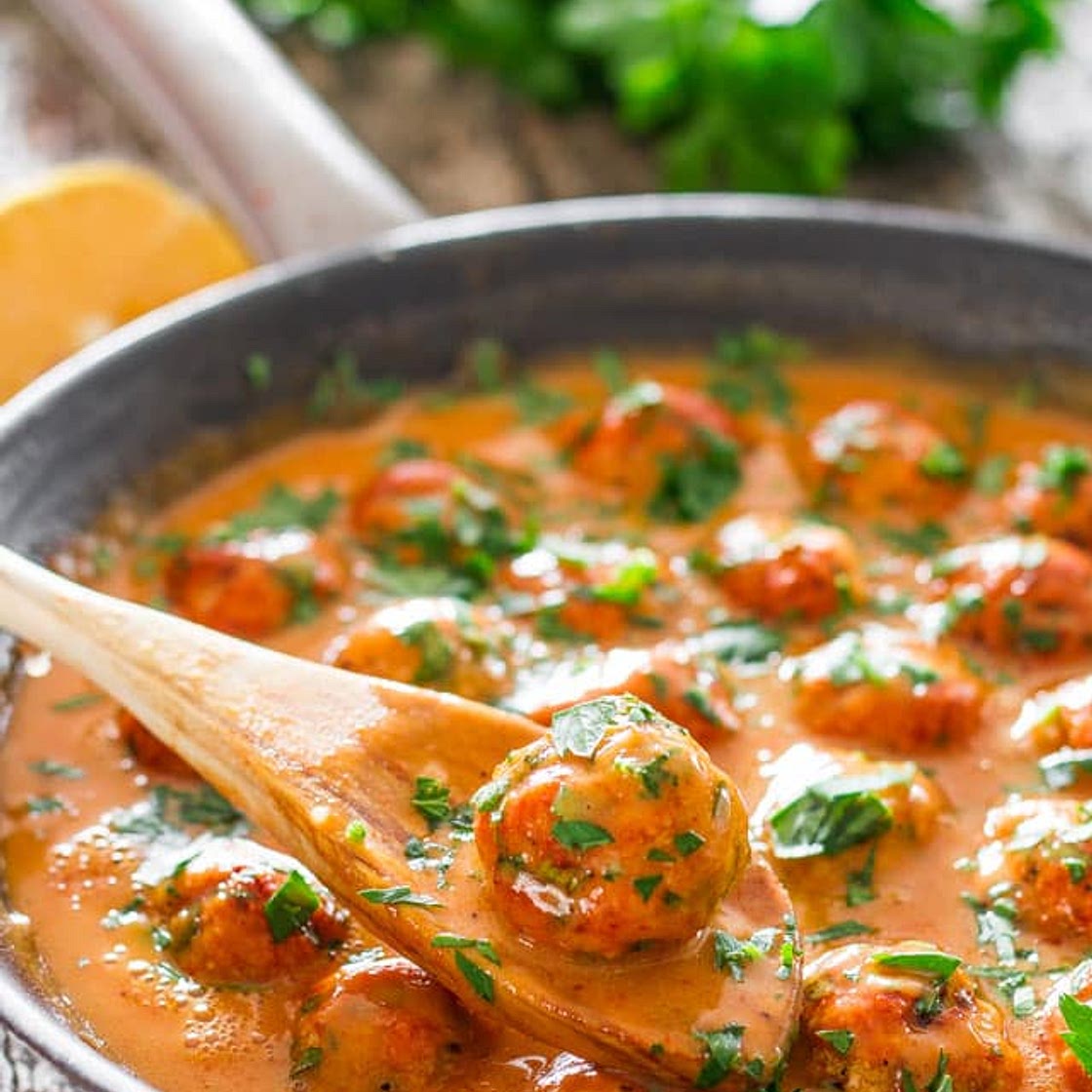 Thai Chicken Meatballs with Peanut Sauce