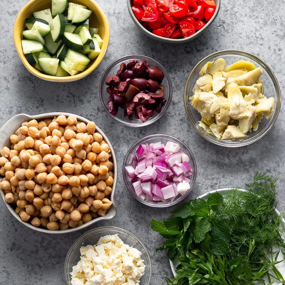 Chickpea salad with lemon garlic dressing