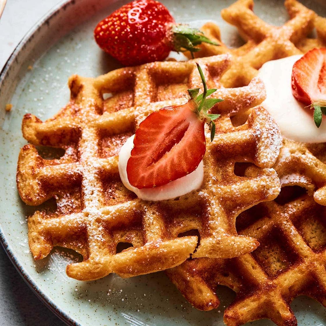 Protein Waffles in 2 minutes | Just 3 Ingredients