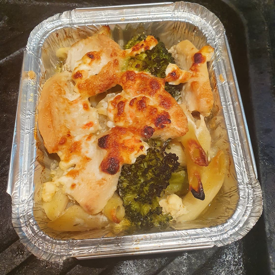 Curried chicken, brocoli and penne pasta bake
