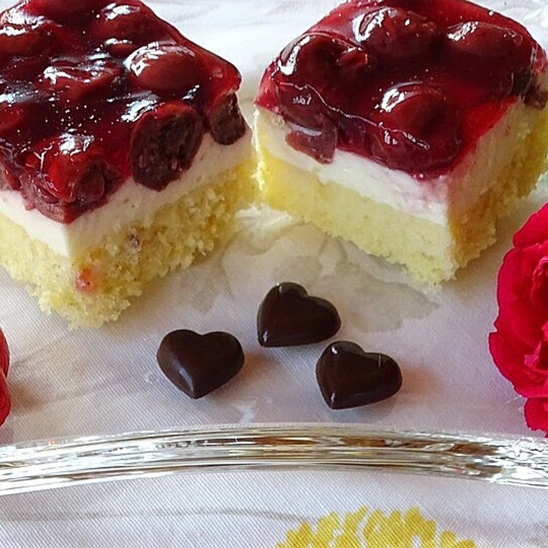 Kirsch-Schmand-Blechkuchen