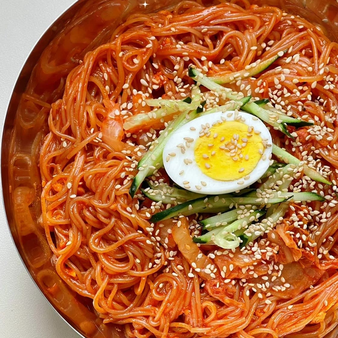 Korean style cold noodles