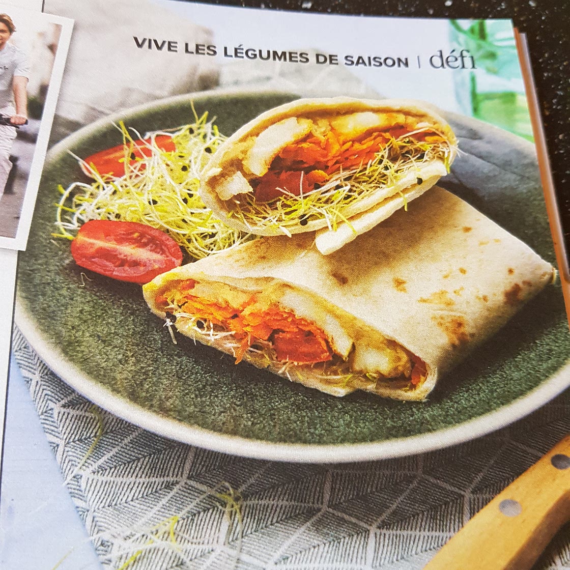 Wraps aux légumes, houmous et halloumi