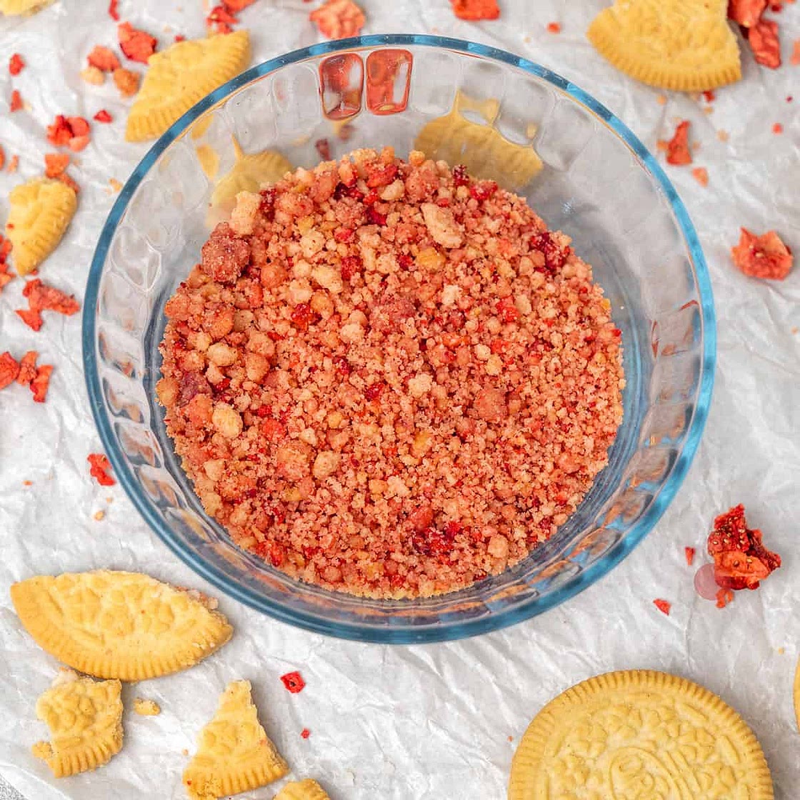 Strawberry Shortcake Crumble (Strawberry Crunch)