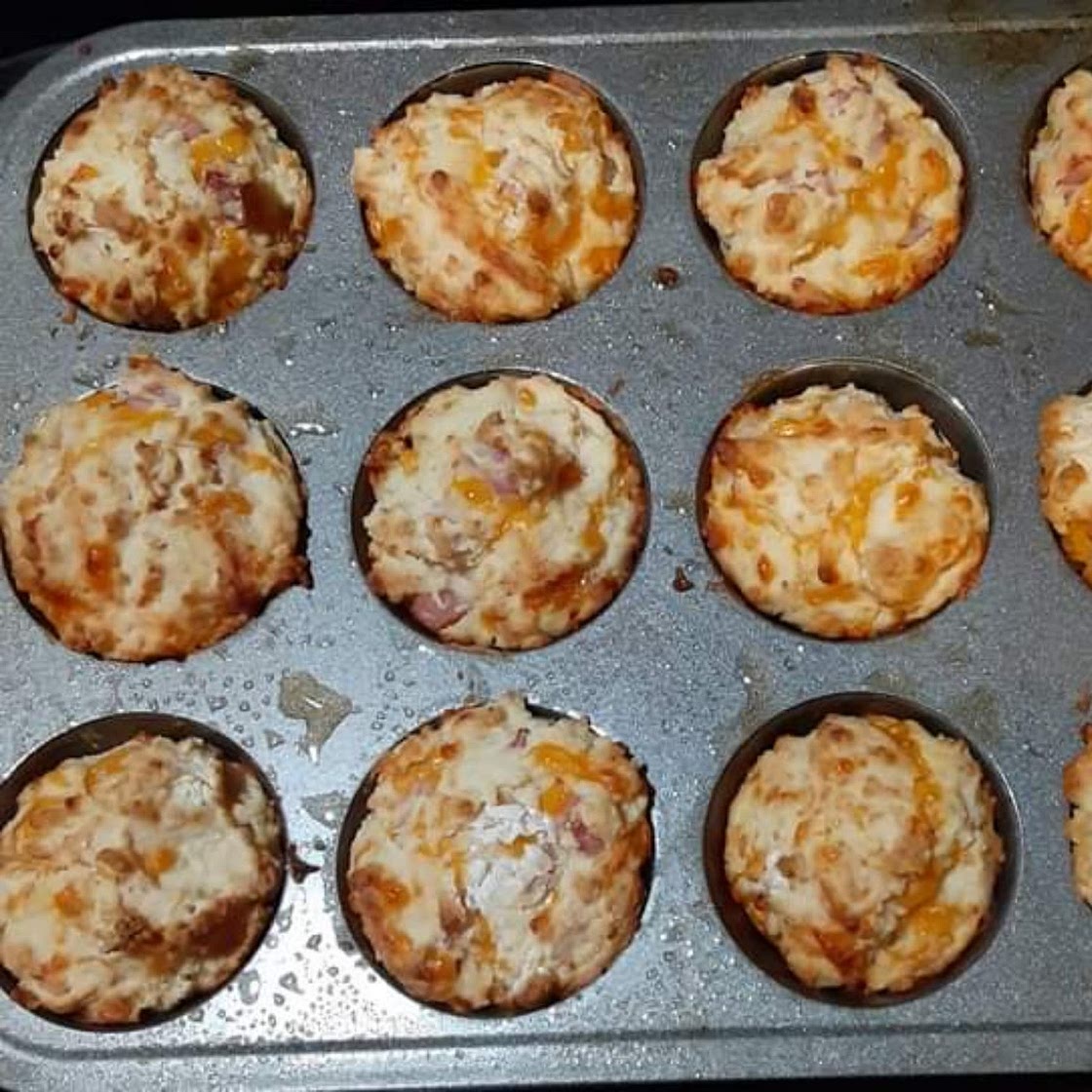 Muffin Cup Ham & Cheese Biscuits