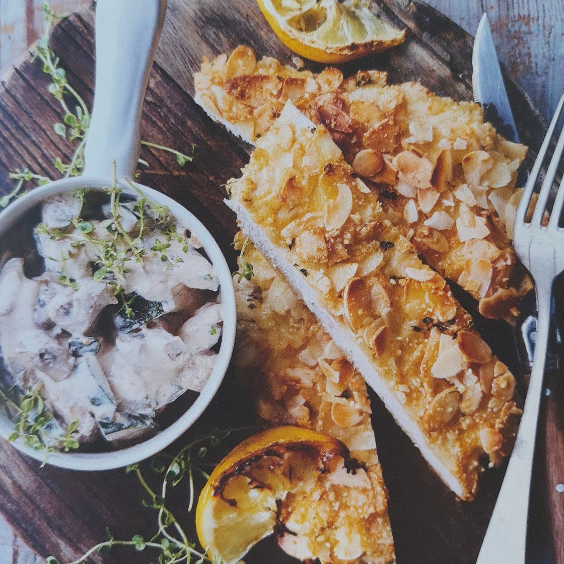 Kipschnitzel met tijm en groenteroomsaus