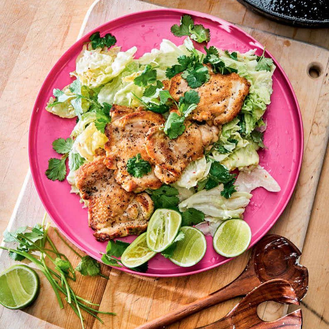 Chicken cutlets with spicy coconut dressing