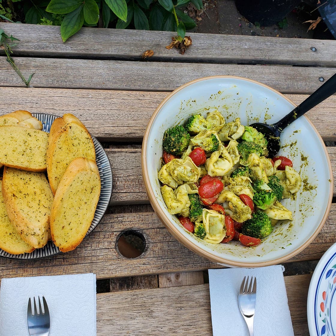 Erika's Tortellini and Broccoli Salad