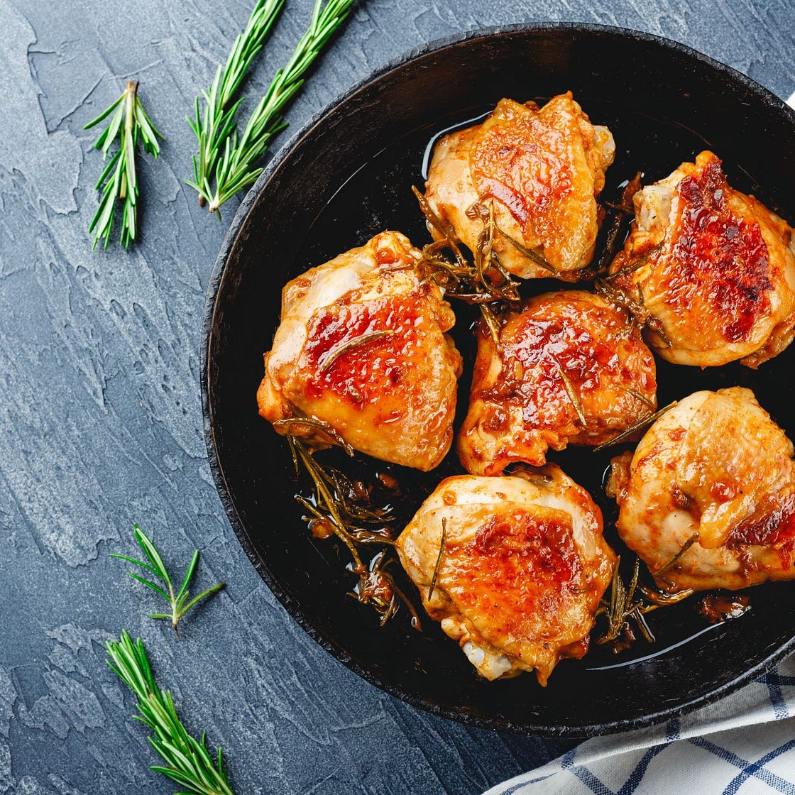 Garlic Sauce Chicken Thighs with Lebanese Chickpea Salad