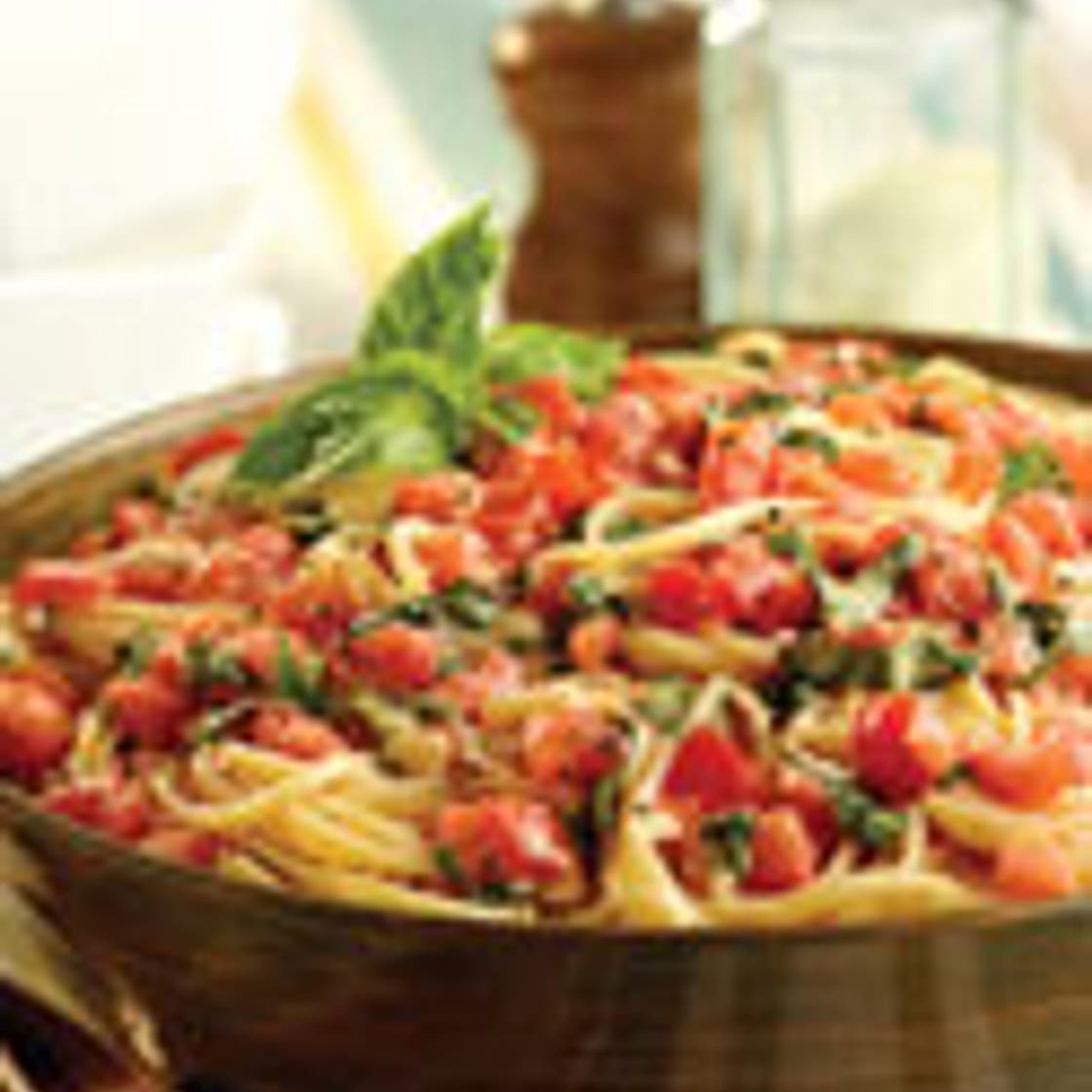 Linguine with Tomatoes and Basil