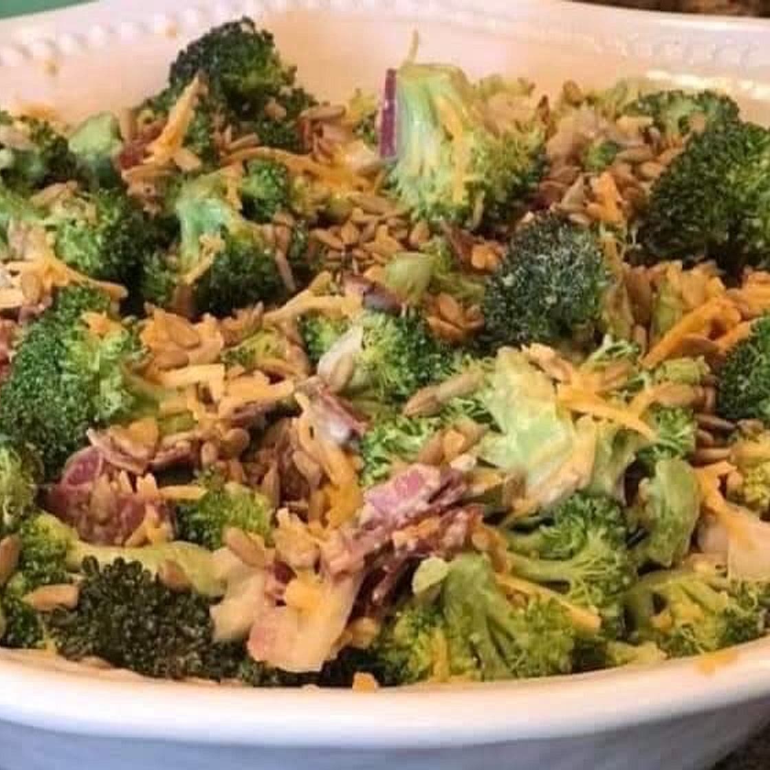 Skinny Broccoli Salad🥦🥗