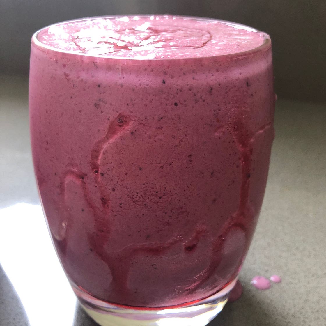 Strawberry Milkshake Without Ice Cream