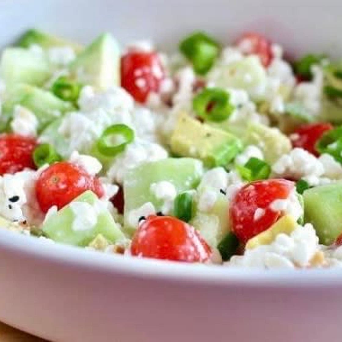 Tomato Cucumber Cottage Cheese Salad 