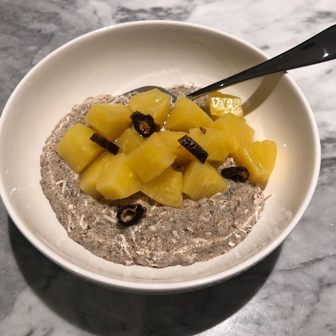 Creamy Coconut Pudding with Pineapple