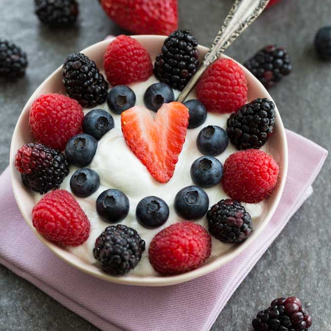 Granola overnight Greek yogurt